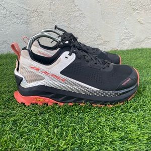 Altra Olympus 4 Women’s Trail Running Shoes Size 7.5 Black White Red